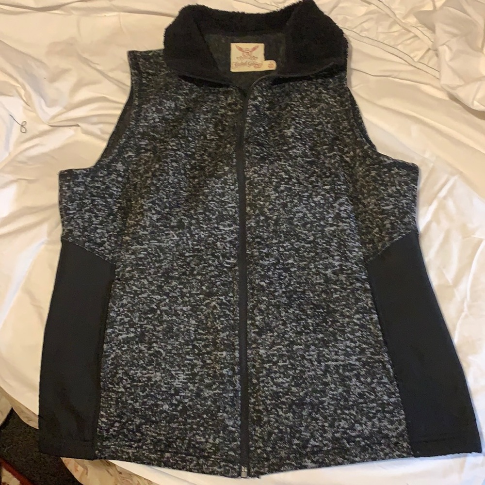 Faded glory vest size large